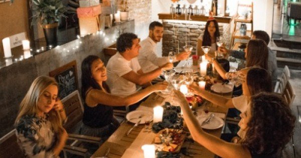 Kaip Papuošti Stalą Gimtadieniui? 10 Idėjų - Lerior