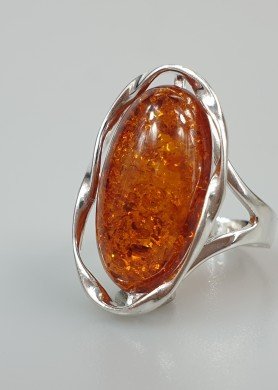 Sidabrinis gintarinis žiedas