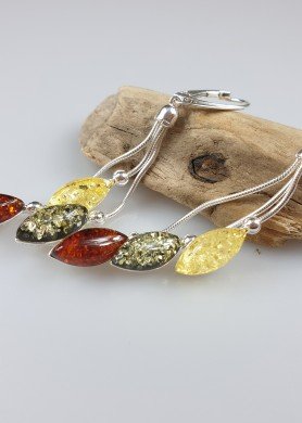 Ilgi margi auskarai „Rasa” su gintaru