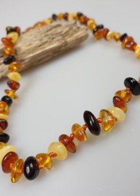 Gintariniai karoliai