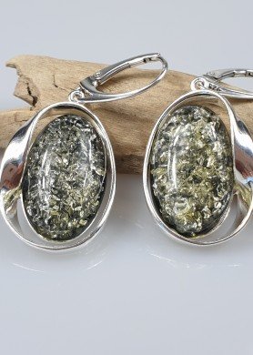 Masyvūs žalio gintaro auskarai 