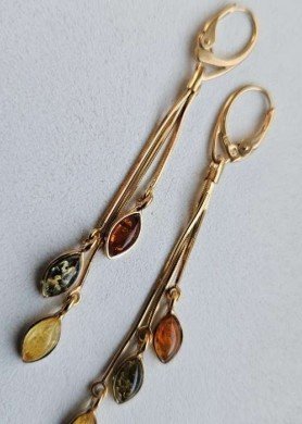 Ilgi auksiniai auskarai su gintaru 