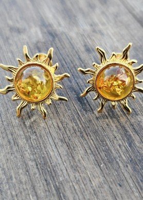 Auskarai prie ausies su gintaru 