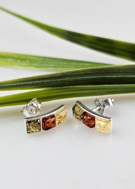 Margi auskarai vinukai su gintaru 