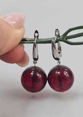 Raudono gintaro auskarai su auksu, Prabangi dovana jubiliejaus proga.