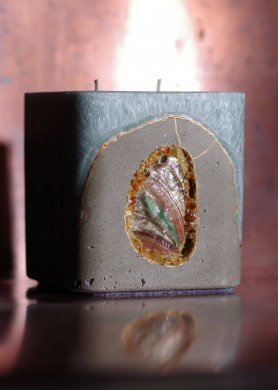 Žvakė su Abalone jūrine kriaukle