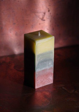 Žvakė Lietuvos trispalvės motyvais