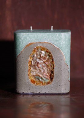 Žvakė su Abalone jūrine kriaukle
