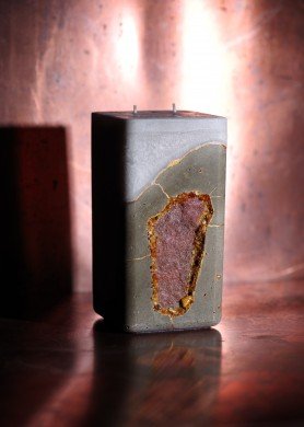 Aukšta palmių vaško žvakė