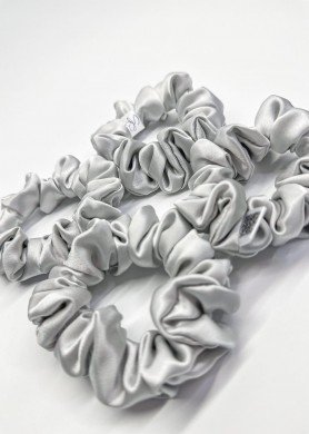 Plaukų gumytė S dydžio - natūralus 100% šilkas - spalva Sidabro pilka