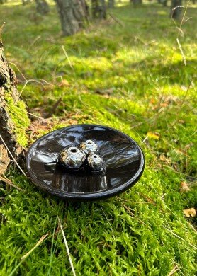 Smilkalinė. Juodieji burbuliukai