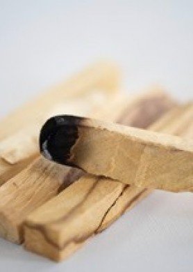 Smilkalai. Palo santo