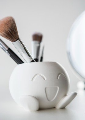 Vazonėlis „Linksmuolis“, baltas