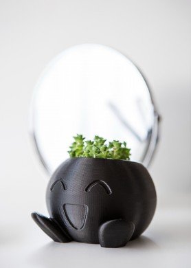 Vazonėlis „Linksmuolis“, juodas