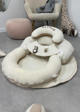 Sėdinukas kūdikiams „Komfortas“ su kilimėliu 90 cm – rankų darbo dovana naujagimiui | Teddy vanilė