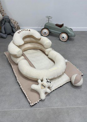 Transformeris + kilimėlis 95×75 cm ,,Teddy baltoji meškutė,,