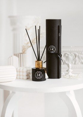 Namų kvapas „noriu ir noriu“ (juodas/blizgus)