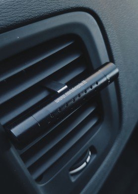 Kvapai automobiliui į groteles “noriu ir noriu”