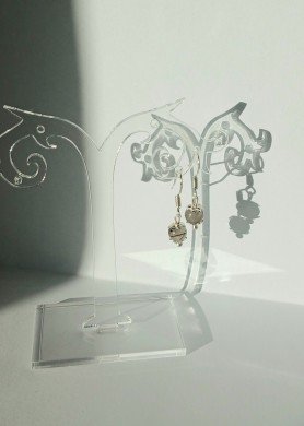 Kalnų krištolo su juoduoju turmalinu auskarai