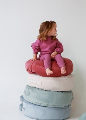 Avietinis apvalus pufas