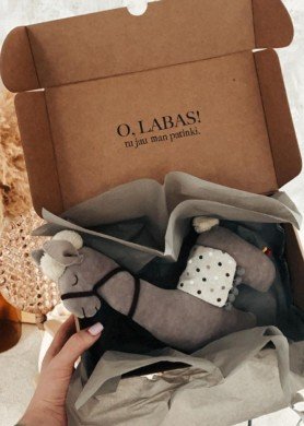 Pliušinė rankų darbo Alpaka