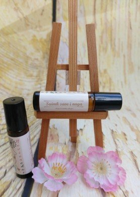 Nagų ir odelių aromaterapinis aliejus SUIMK SAVE Į NAGĄ